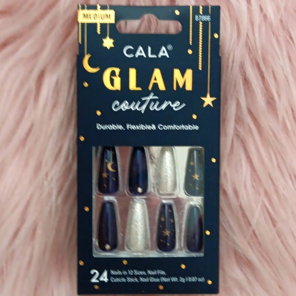 Brand New CALA HOLIDAY INSPIRED GLAM COUTURE False Nails-M